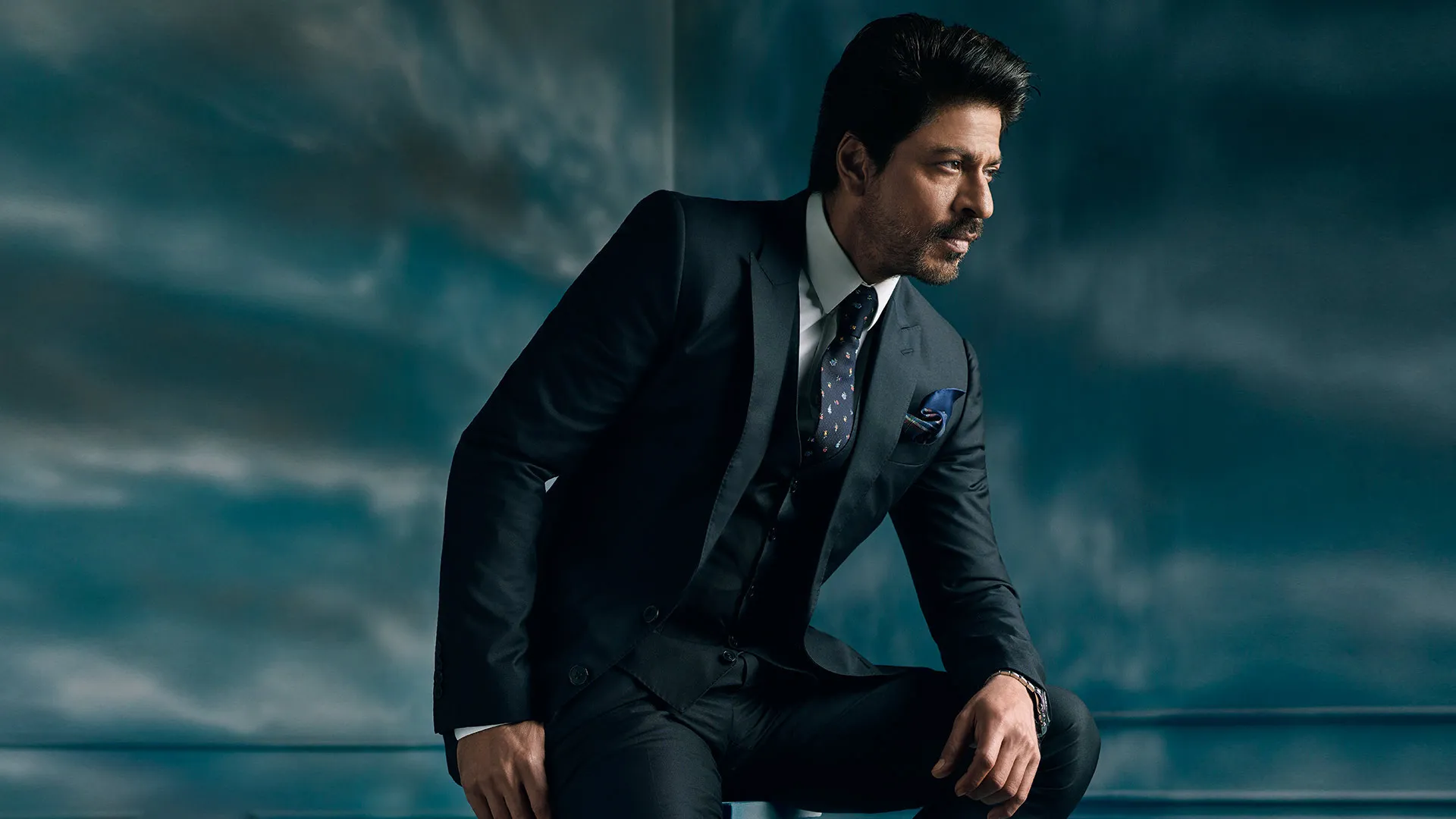 Shah Rukh Khan Opens Up About His Journey as an â€˜Outsider,â€™ a â€˜Semi-Orphan,â€™ and Rising to Become Bollywoodâ€™s Beloved King: â€œIâ€™m a King of Hearts